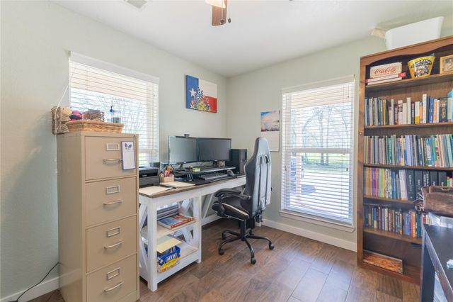 310 Medford Street, Vidor, TX 77662