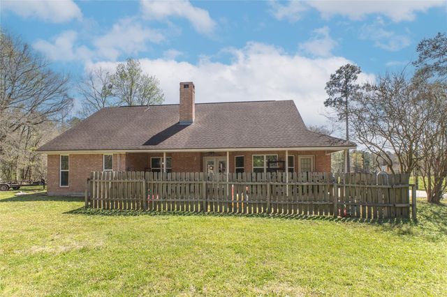 310 Medford Street, Vidor, TX 77662