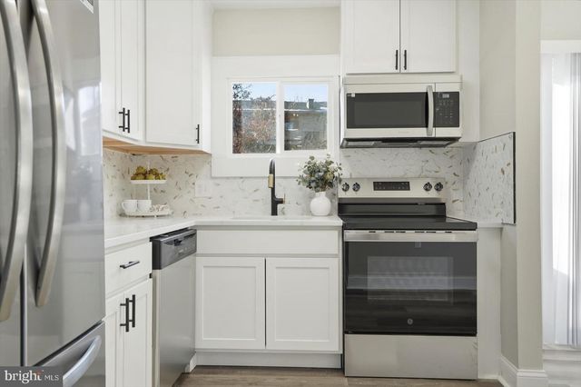 6449 WOODGREEN CIR, Baltimore, MD 21207