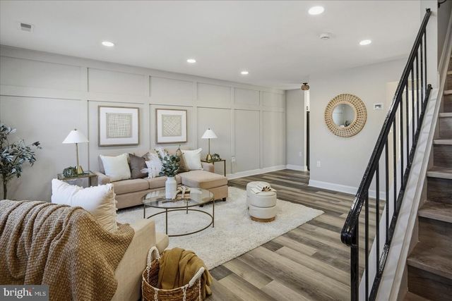 6449 WOODGREEN CIR, Baltimore, MD 21207