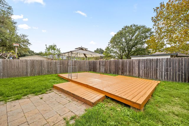 2602 Armstrong DR, Leander, TX 78641