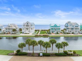 3835 Ohana Lane, Galveston, TX 77554