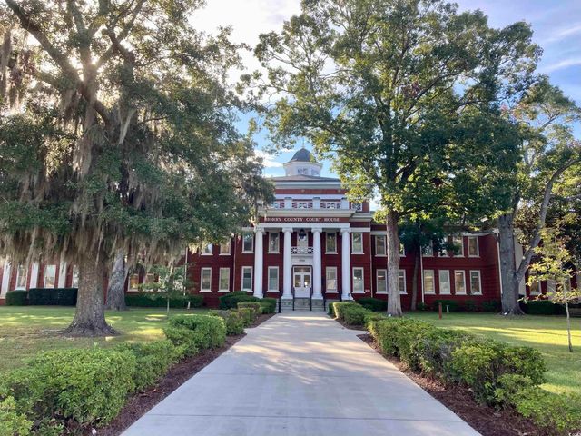 122 Cascade Dr., Conway, SC 29527