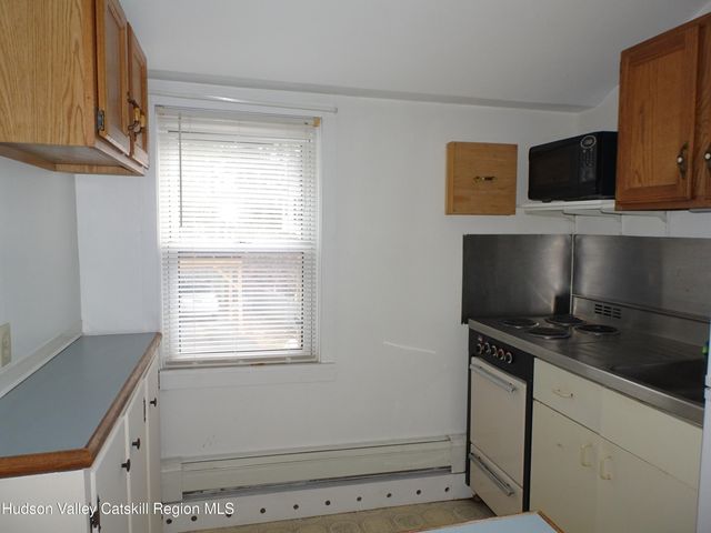 5 Old Lane Mews A, Claverack, NY 12513