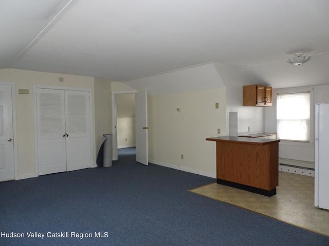 5 Old Lane Mews A, Claverack, NY 12513