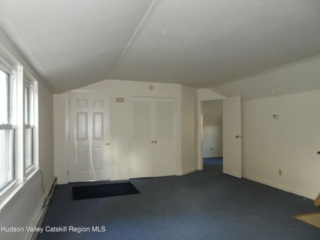 5 Old Lane Mews A, Claverack, NY 12513