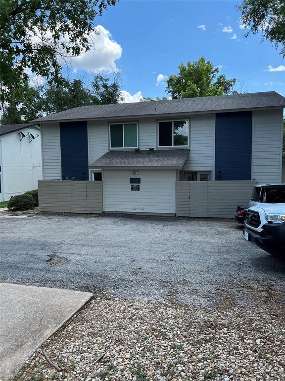 3458 Willowrun DR D, Austin, TX 78704