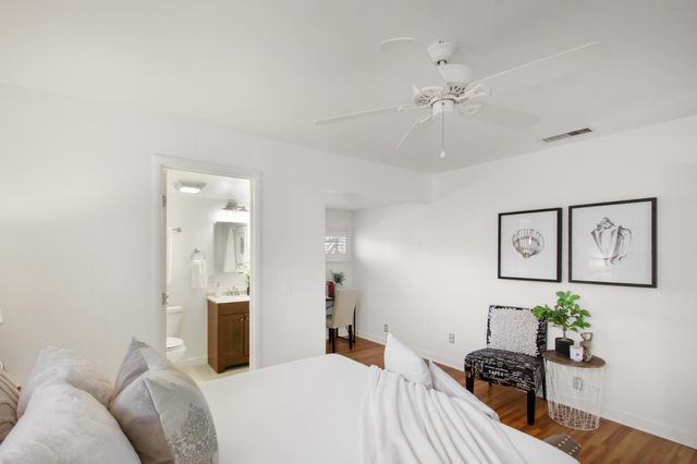 2408 Roslyn Way, Sacramento, CA 95864