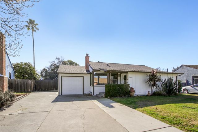 2408 Roslyn Way, Sacramento, CA 95864