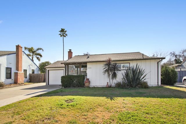 2408 Roslyn Way, Sacramento, CA 95864