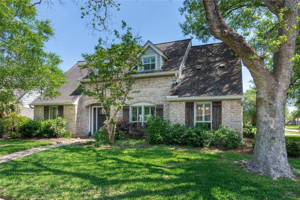 502 Lorie Lane, Pasadena, TX 77586