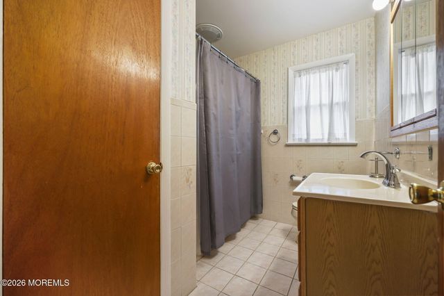120 John Street, Brick, NJ 08724