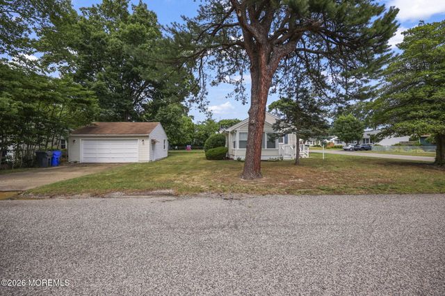 120 John Street, Brick, NJ 08724