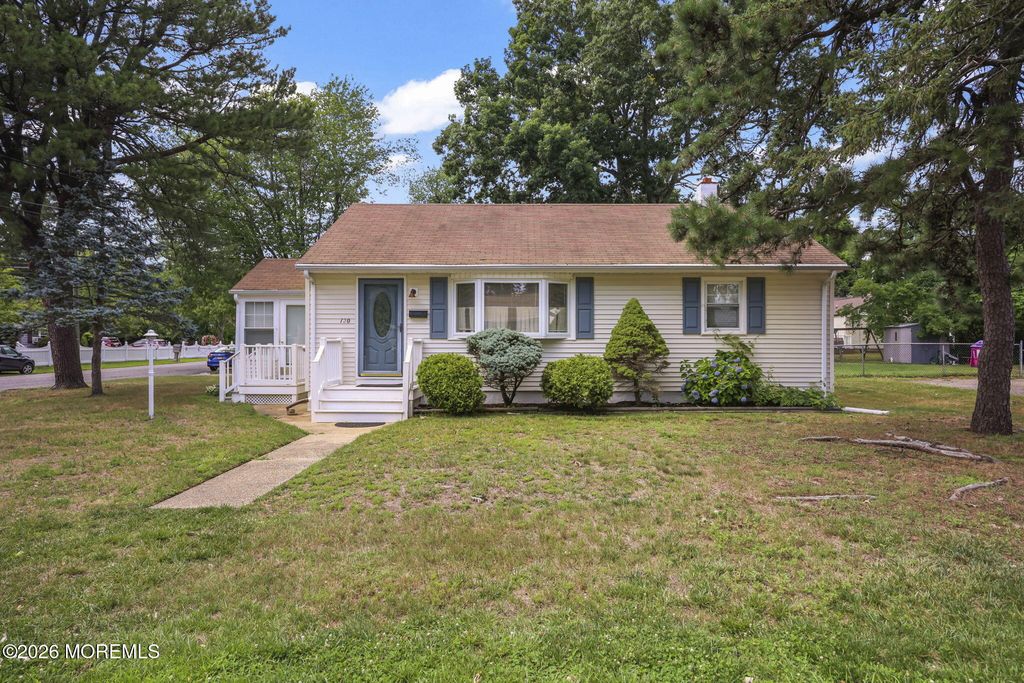 120 John Street, Brick, NJ 08724