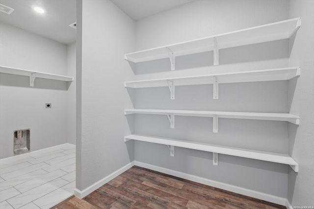 3719 Commercial, San Antonio, TX 78221