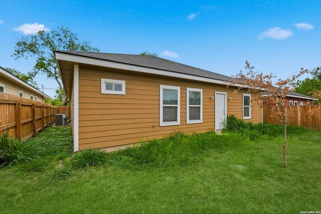 3719 Commercial, San Antonio, TX 78221