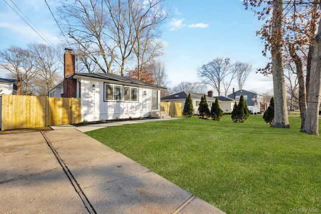 259 Harrison Avenue, Miller Place, NY 11764