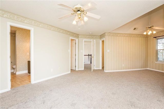 301 Running Stone WAY, Chesapeake, VA 23323