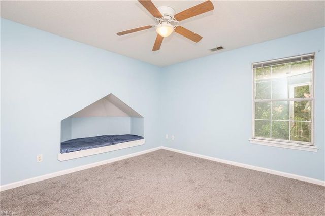 301 Running Stone WAY, Chesapeake, VA 23323
