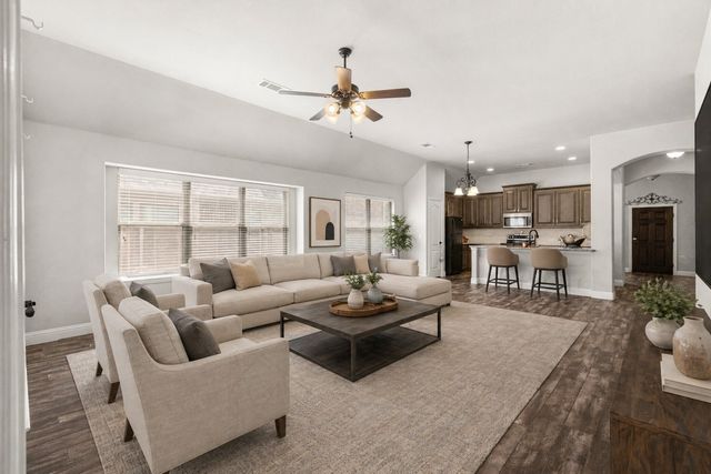 11724 Tuscarora Drive, Fort Worth, TX 76108