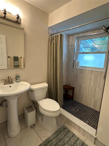 1361 OAKBROOK DRIVE, Largo, FL 33770