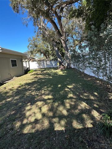 1361 OAKBROOK DRIVE, Largo, FL 33770