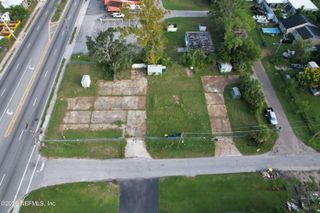 8601 LEM TURNER Road, Jacksonville, FL 32208