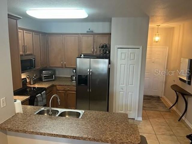 469 GLASTONBURY DRIVE, Orlando, FL 32825