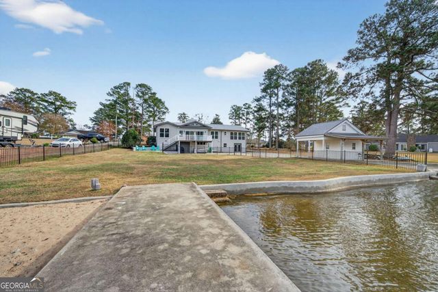 116 Island View Drive, Milledgeville, GA 31061