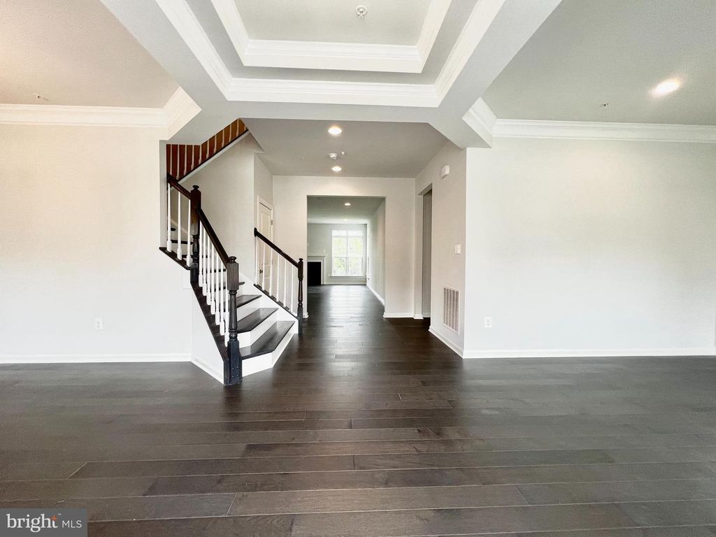 5611 SAVANNAH DR, Brandywine, MD 20613