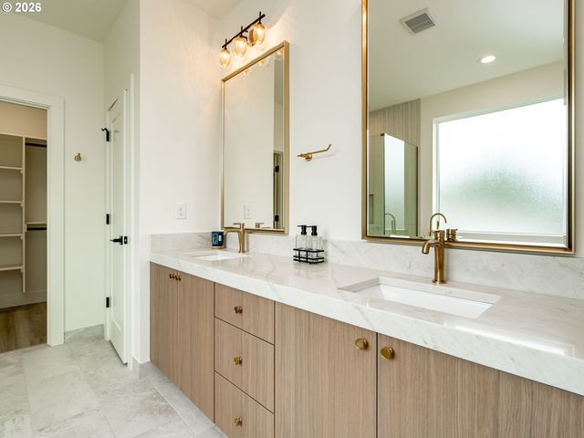 11000 Ne 55TH Ave, Vancouver, WA 98686