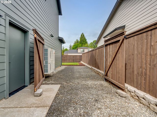 11000 Ne 55TH Ave, Vancouver, WA 98686