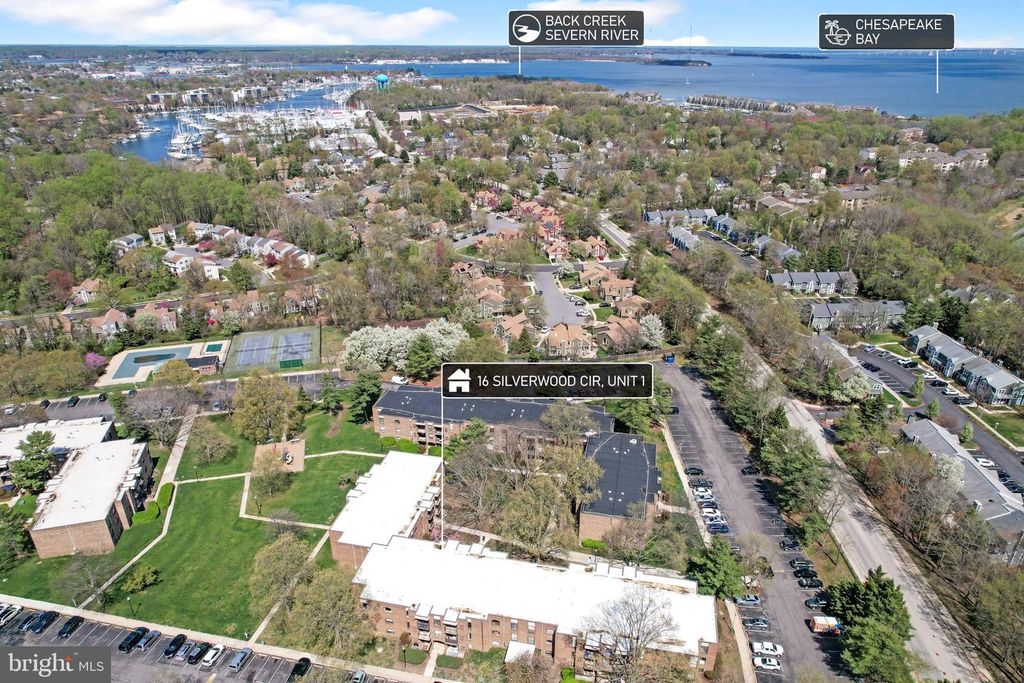 Image 5 of property listing at 16 SILVERWOOD CIR #1, Annapolis, MD 21403