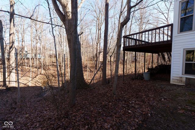 8413 La Habra Lane, Indianapolis, IN 46236