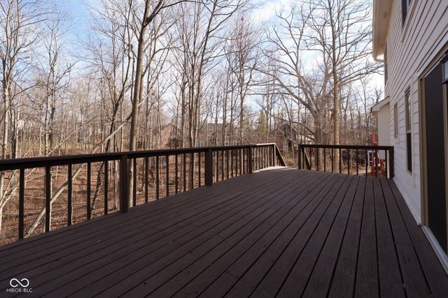 8413 La Habra Lane, Indianapolis, IN 46236