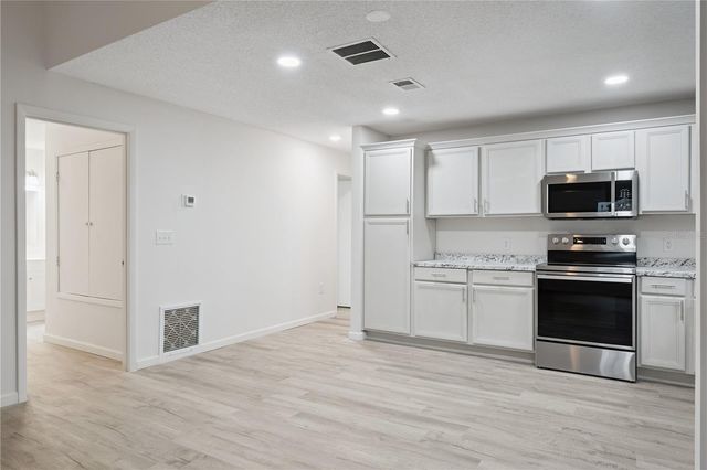 716 GROVE AVENUE, Orlando, FL 32805