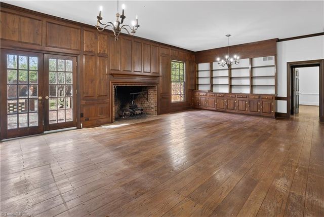 3316 Rockingham Road, Greensboro, NC 27407