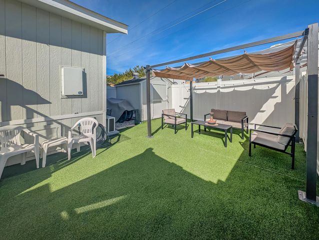 70200 Dillon Road 425, Desert Hot Springs, CA 92241