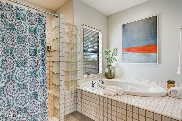 8161 E ALAMEDA Road, Scottsdale, AZ 85255