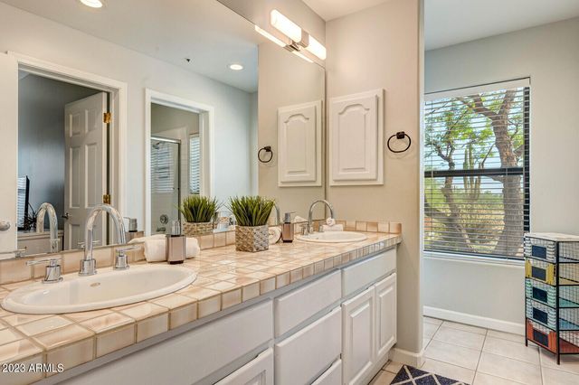 8161 E ALAMEDA Road, Scottsdale, AZ 85255