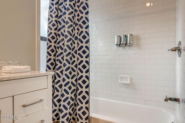 8161 E ALAMEDA Road, Scottsdale, AZ 85255