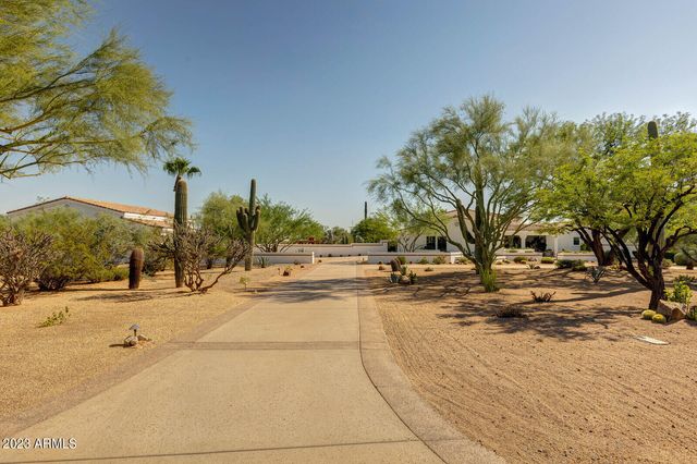 8161 E ALAMEDA Road, Scottsdale, AZ 85255