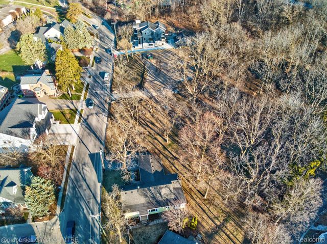 C Randolph Street N, Northville, MI 48167