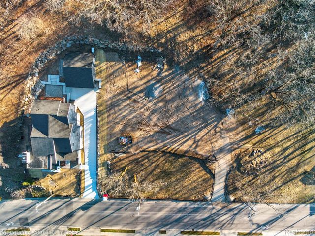 C Randolph Street N, Northville, MI 48167