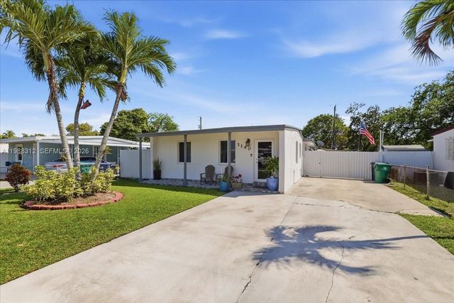 3140 NW 97th St, Miami, FL 33147