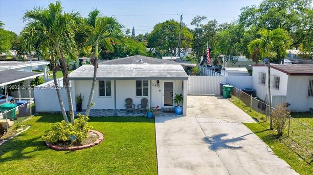3140 NW 97th St, Miami, FL 33147