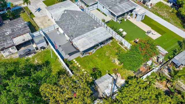 3140 NW 97th St, Miami, FL 33147