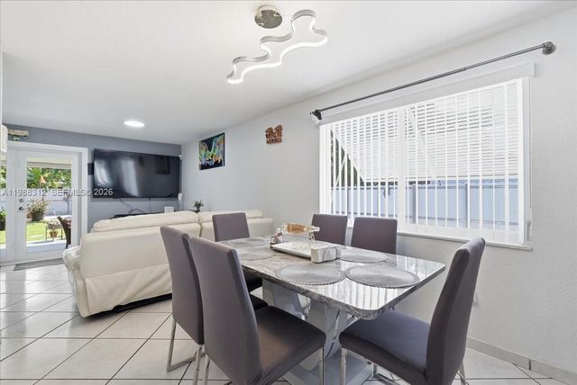 3140 NW 97th St, Miami, FL 33147