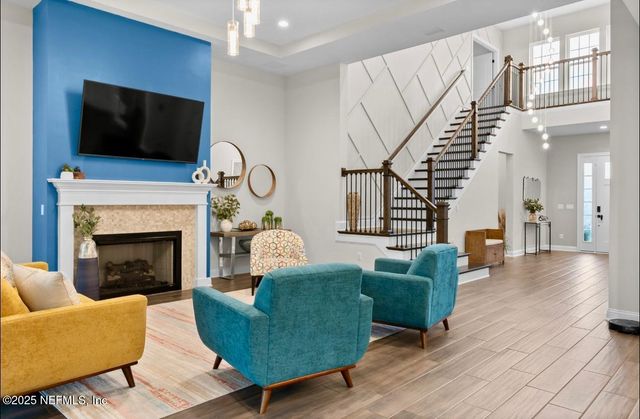 462 HILLENDALE Circle, St. Johns, FL 32259