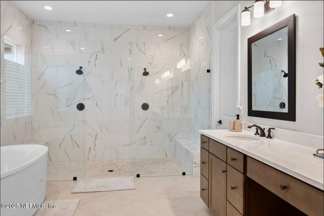 462 HILLENDALE Circle, St. Johns, FL 32259